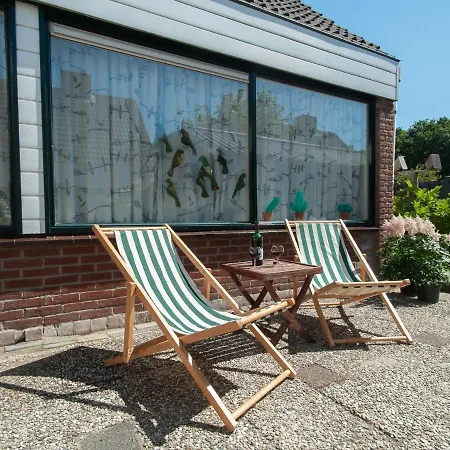 Сasa de vacaciones Holiday Home In Noordwijkerhout By Lake *