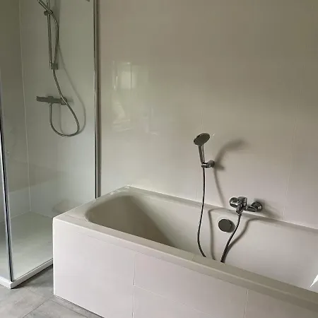 Holiday Home In Noordwijkerhout By Lake