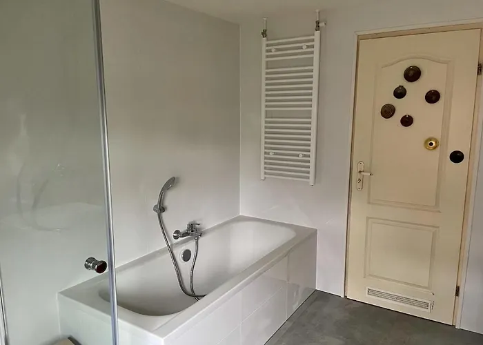 Holiday Home In Noordwijkerhout By Lake *