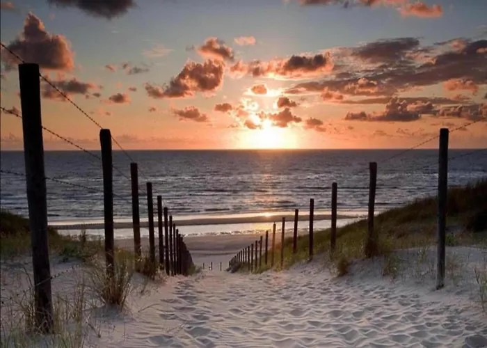 Holiday Home In Noordwijkerhout By Lake Noordwijkerhout